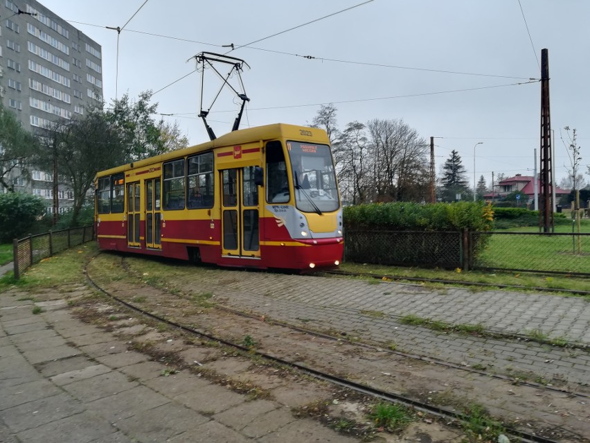 Bezpłatny przejazd zabytkowym tramwajem - po Pabianicach. Wkrótce zawieszenie kursów do Łodzi ZDJĘCIA