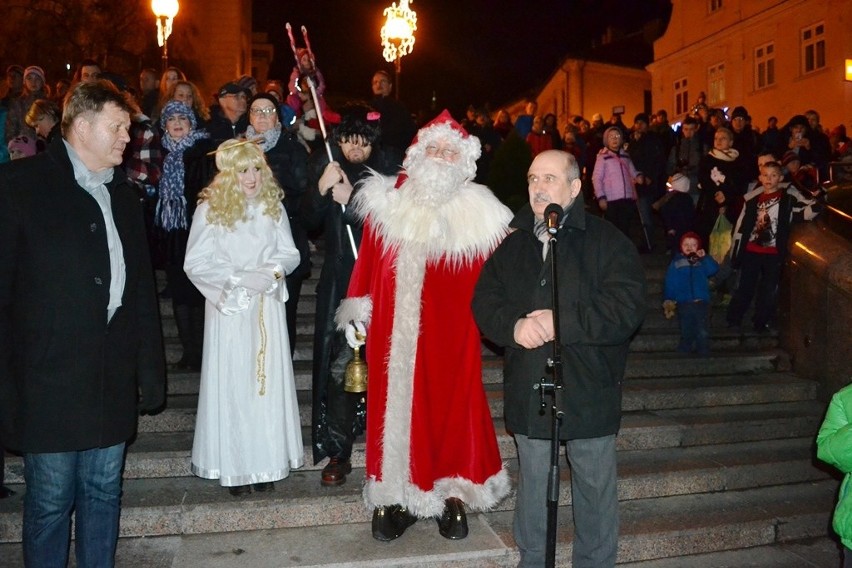 Choinka i iluminacje świąteczne w Bielsku-Białej