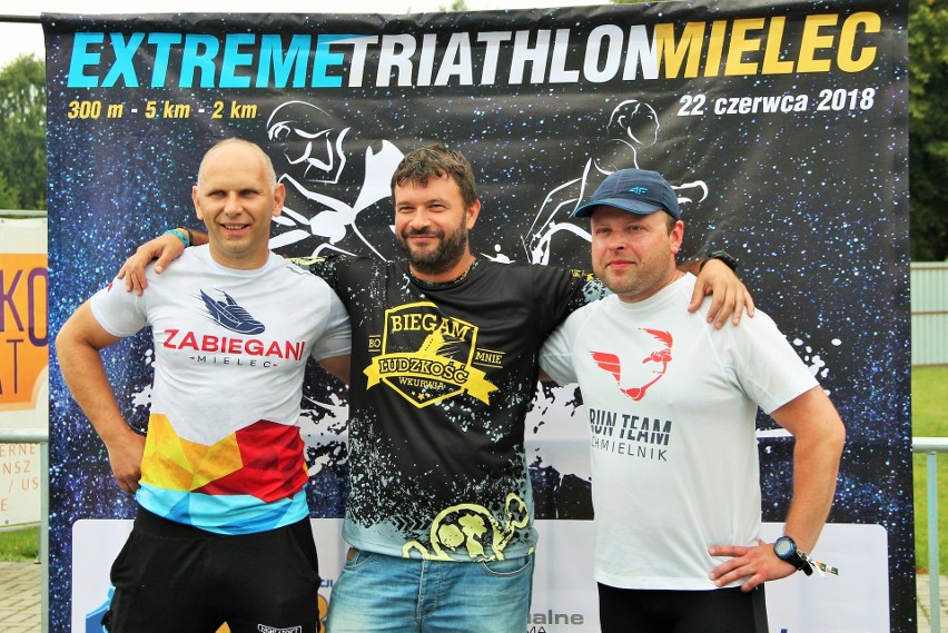 To było ekstremalne wyzwanie! 25 zawodników i zawodniczek wzięło udział w triathlonie w Mielcu [ZDJĘCIA]