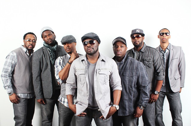 Naturally 7 promują swoją najnowszą płytę pt. "Hidden in Plain Sight"