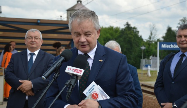 Krzysztof Świerczek otwiera listę kandydatów PiS do Rady Powiatu w okręgu miechowsko-racławickim