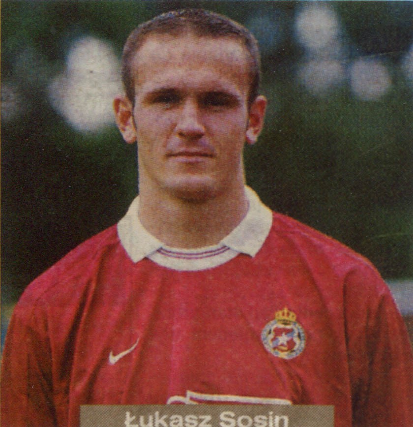 Łukasz Sosin w Wisła Kraków grał w sezonie 2000/2001. Jego...