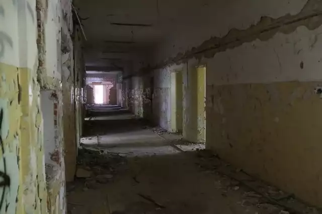 Opuszczony, poradziecki szpital w Legnicy. Czy to miejsce uważane za nawiedzone