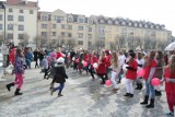 Wiosenny "Gangnam Style" dla Pawła i innych chorych w Ostrowcu (zdjęcia)