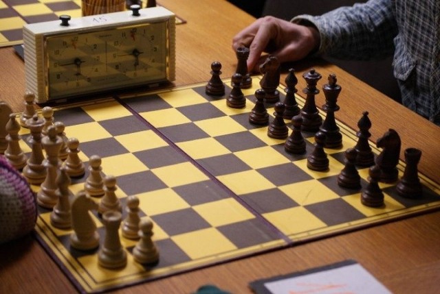 Klub UMKS Wieża zaprasza na zawody szachowe.