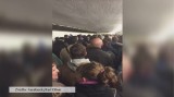 Kibice opuszczający Stade de France śpiewają Marsyliankę (wideo)