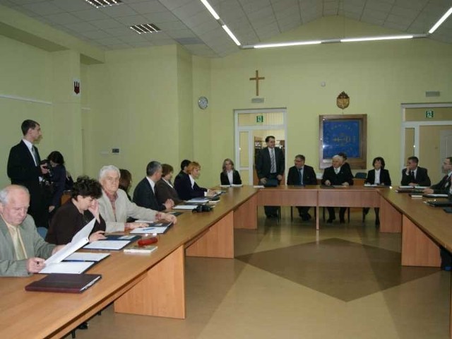  &#8222;As w samorządzie&#8221; &#8211; spotkanie z urzędnikami starostwa powiatowego w Starachowicach.