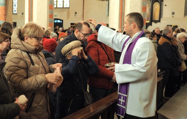 Doroczne liczenie katolików, którzy uczestniczą w niedzielnej mszy świętej, odbywa się od ponad 40 lat