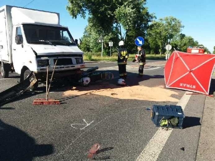 Wypadek miał miejsce w miejscowości Dobroń Duży po godz. 5...