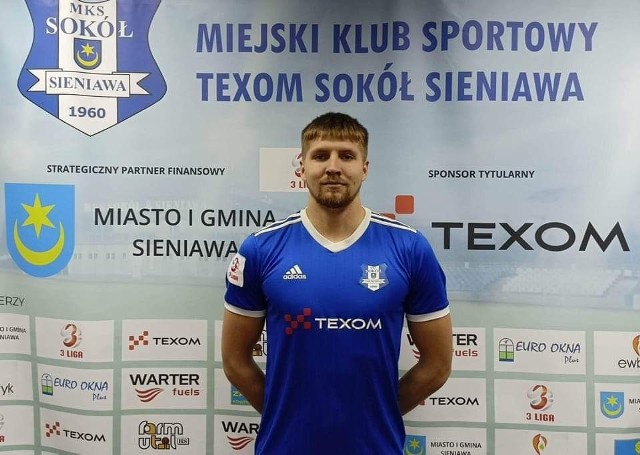 Jakub Persak podpisał 1,5-roczną umowę