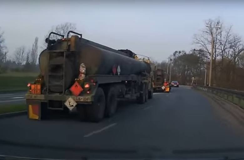 W Toruniu wojskowa cysterna nie zachowała bezpiecznej...