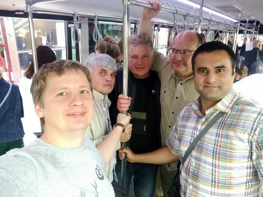 Spotkanie z partnerami z Uniwersytetu w Permie w autobusie...