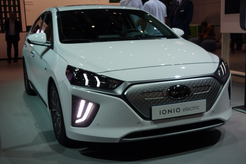 Hyundai Ioniq Electric...