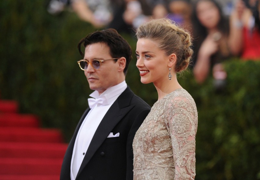 O sądowej batalii tej dwójki aktorów mówi cały świat. Od czego zaczął się konflikt Johnny'ego Deppa i Amber Heard? 