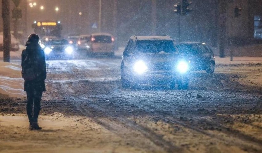 Oblodzenie w województwie podlaskim: 6-7.03.2018. Pierwszy stopień zagrożenia. Na drogach będzie ślisko!