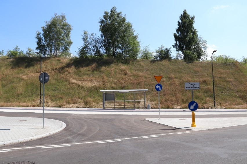 Przesiadkowy węzeł autobusowo-kolejowy z parkingiem Rząska –...