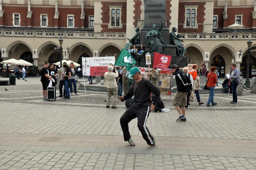 Śledczy prowadzą postępowanie ws. delegalizacji ONR