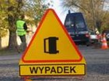 Zderzenie PKS-u przewożącego dzieci z autem osobowym na drodze krajowej w Stykowie. Ruch na tym odcinku jest utrudniony 
