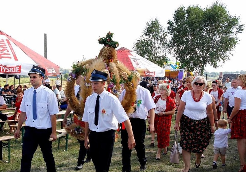 Rolnicy z gminy Miechów świętowali w Nasiechowicach i Dziewięciołach