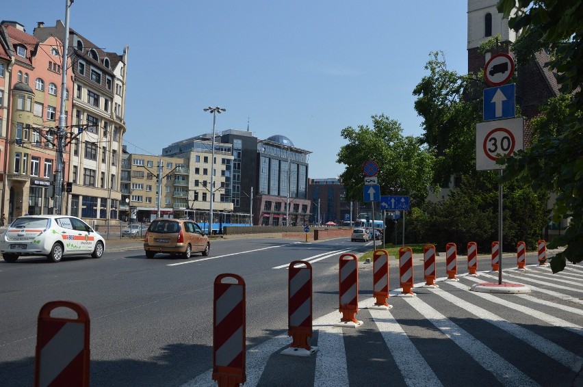 Nowy pas rowerowy na Kazimierza Wielkiego. Policja sprawdzi czy jest zgodny z przepisami