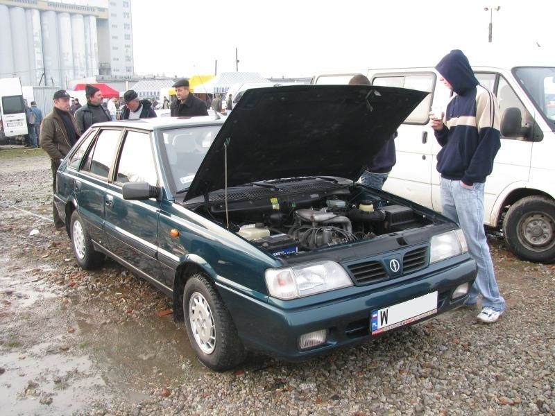 2. Polonez caro plus...