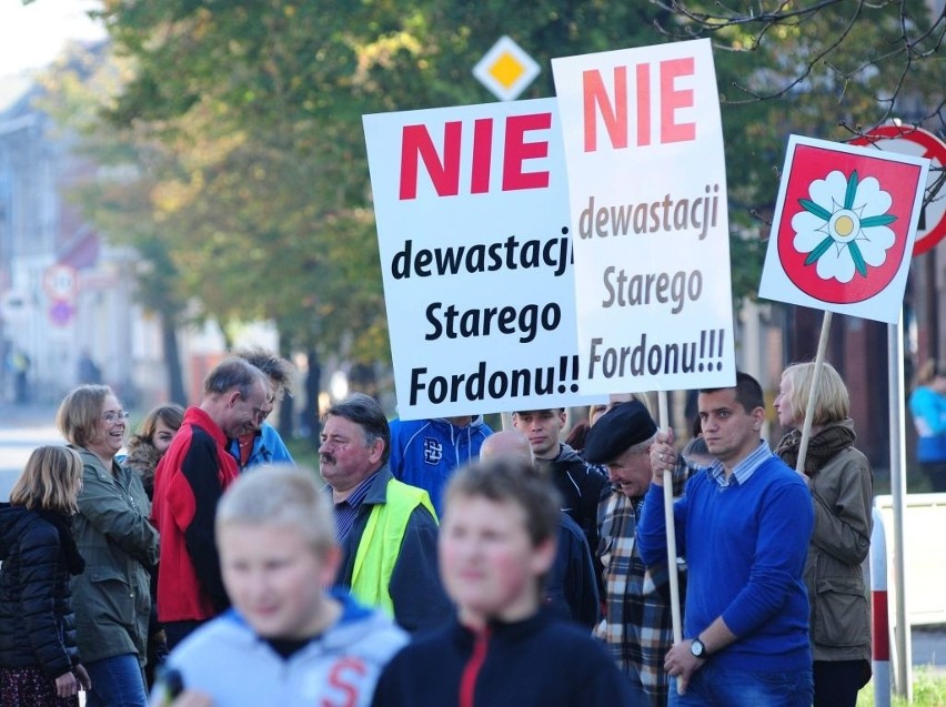 Protest w bydgoskim Starym Fordonie. Mieszkańcy walczą o swoją dzielnicę [zdjęcia]