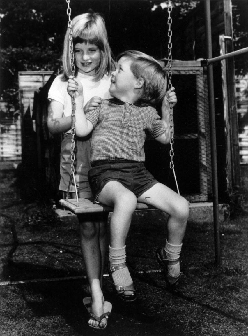 Lato 1967, Diana z bratem Charlesem, Park House,...