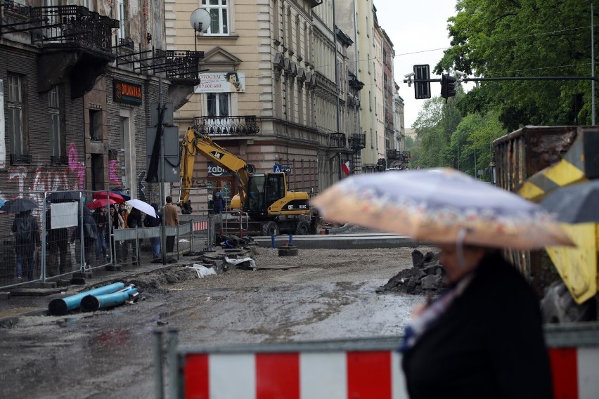 Kraków. Remont Królewskiej i Karmelickiej. Podano datę końca remontu