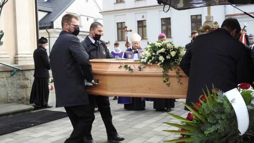 Pogrzeb ks. Jana Sopickiego. Zasłużony kapłan spoczął na...