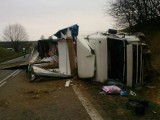 Wypadek w Suliszowie. Zderzyły się ciężarówka i auto osobowe  