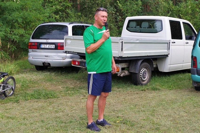 Gmina Brody. Radni lubią sport i propagują go osobiście na boisku