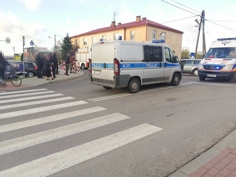 Wypadek w Gorzycach - po zderzeniu dwóch samochodów ranny mężczyzna. Droga krajowa numer 77 była zablokowana (ZDJĘCIA)