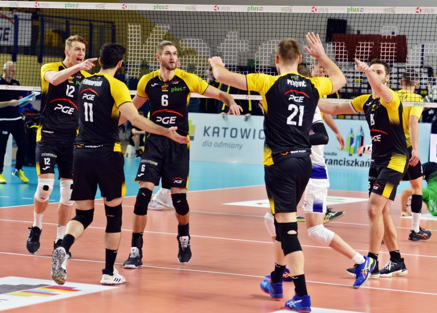 PGE Skra Bełchatów bliżej lidera tabeli PlusLigi. Pewna wygrana w Katowicach