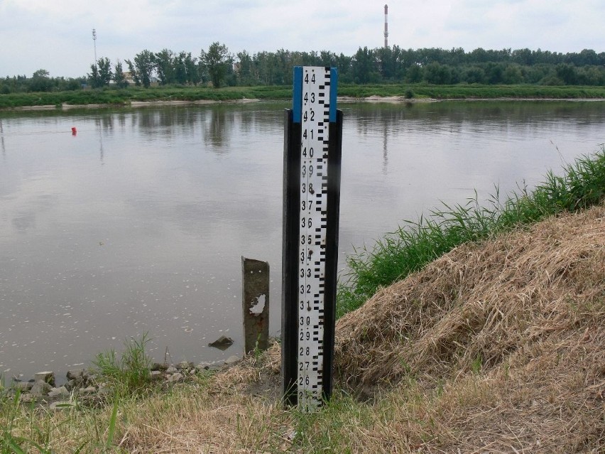 Susza dotyka województwo świętokrzyskie - mogą być kłopoty z wodą. Szczególnie narażone są gminy powiatów włoszczowskiego i koneckiego 