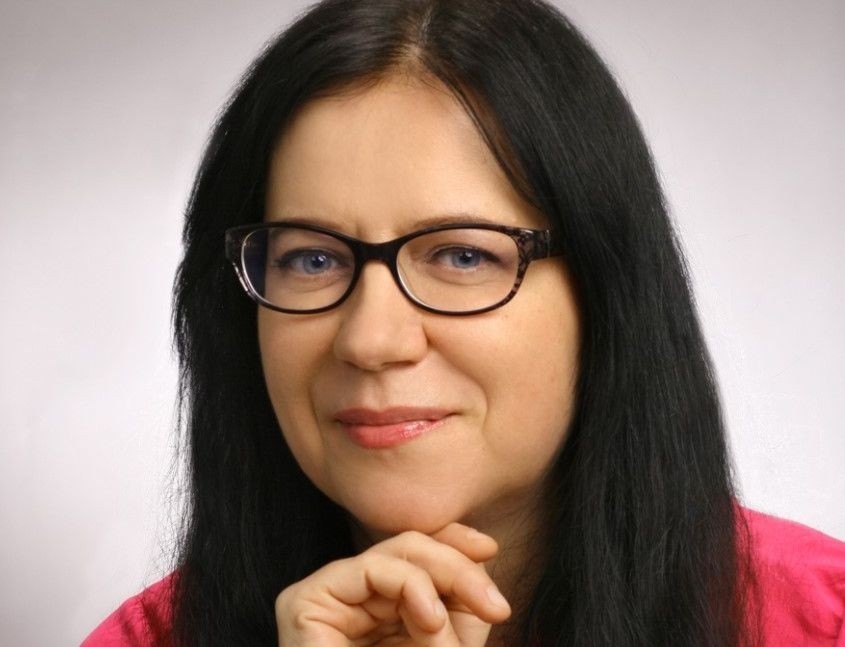 Profesor Agnieszka Gałuszka