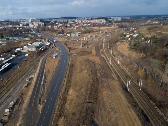 Budowa drogi ekspresowej S7 od węzła Widoma do węzła Nowa Huta dawniej Igołomska o długości ok 18,3km.