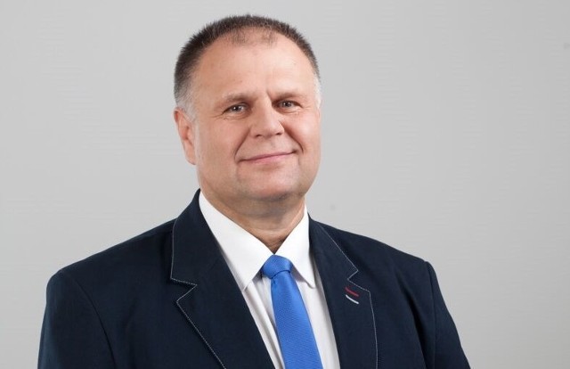 Świętokrzyski poseł bezpartyjny Adam Cyrański, kandydat Platformy Obywatelskiej do europarlamentu z 10. pozycji na liście Koalicji Europejskiej w okręgu świętokrzysko-małopolskim.