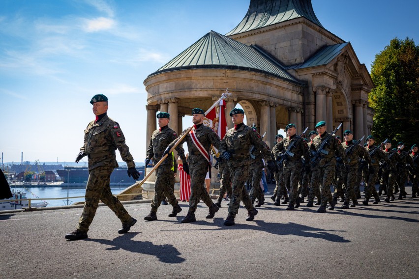 Święto Wojska Polskiego w Szczecinie. Defilada oraz piknik na Wałach Chrobrego [ZDJĘCIA]