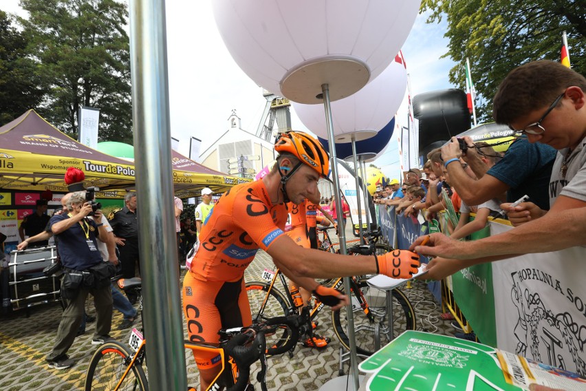 Tour de Pologne 2018 Wieliczka. Kolarze ruszyli na 5. etap Tour de Pologne. Wygrał Michał Kwiatkowski [ZDJĘCIA]