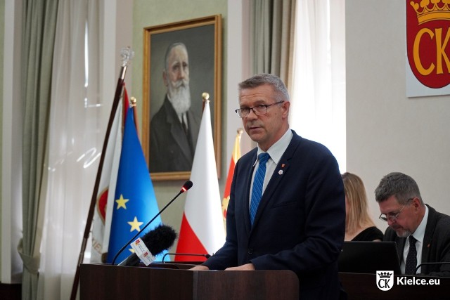 Prezydent Kielc, Bogdan Wenta większością głosów "za" otrzymał wotum zaufania za ostatni rok swojej pracy.