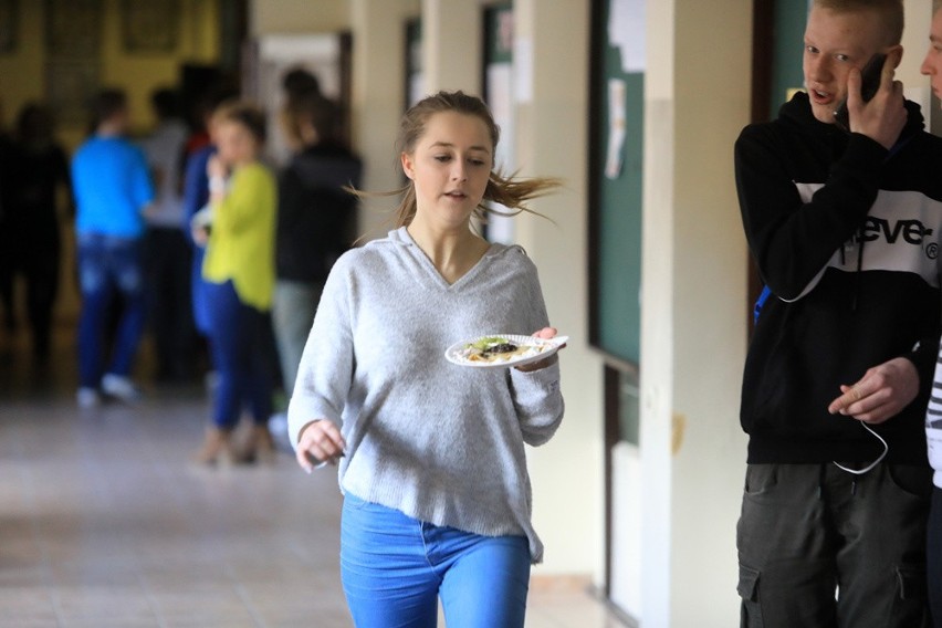 Dzisiaj uczniowie Zespołu Szkół Gastronomiczno-Hotelarskich...