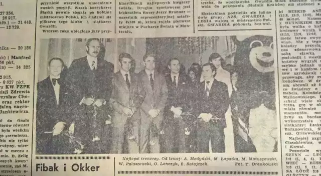 Mieczysław Łopatka (drugi od lewej) wśród laureatów w kategorii trenerów wyróżniał się wzrostem. W plebiscycie był drugi.