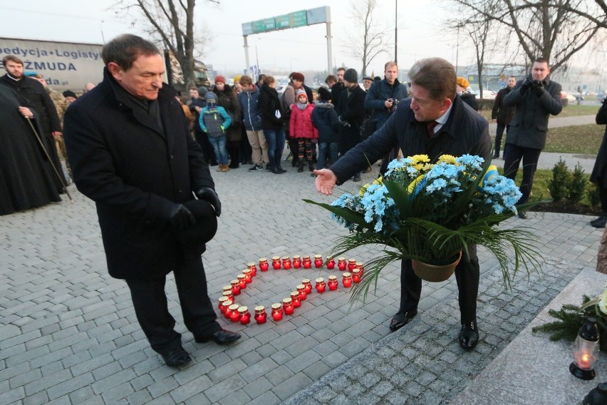 W Lublinie uczcili pamięć ofiar Wielkiego Głodu na Ukrainie (ZDJĘCIA)