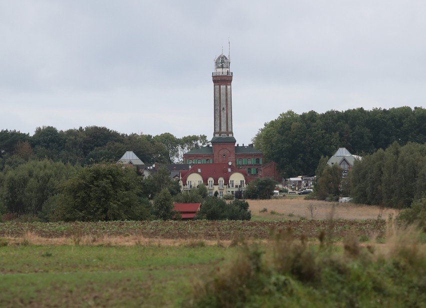 Turyści we wrześniu nad morzem