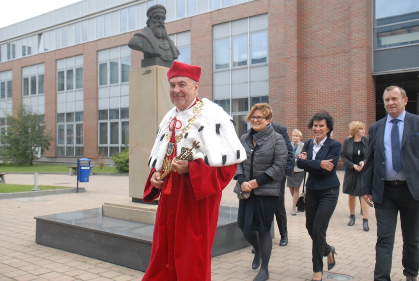 Inauguracja roku akademickiego w Akademii im. Frycza...