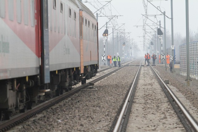 Kobieta zginęła potrącona przez pociąg na dworcu w Mogilnie