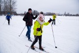 Plaża Dojlidy. BOSiR zaprasza narciarzy na ośnieżone trasy narciarskie w Białymstoku (zdjęcia)