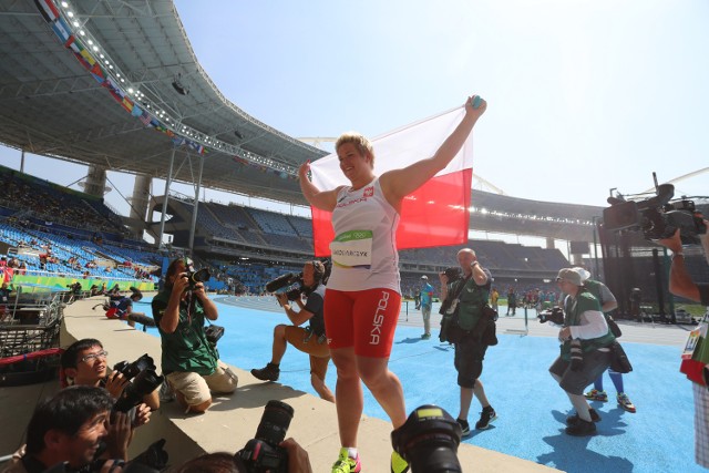 Polka Anita Włodarczyk ustanowiła rekord świata w rzucie młotem i zdobyła złoty medal na Igrzyskach Olimpijskich Rio 2016