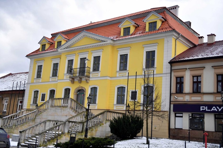 Adaptacja Pałacu Przychockich na nową siedzibę starostwa...