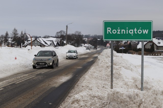 Inwestycja kosztowała blisko 6 mln złotych, a łącznie na przebudowę dróg w ciągu drogi wojewódzkiej nr 409 wydano blisko 20 mln zł.